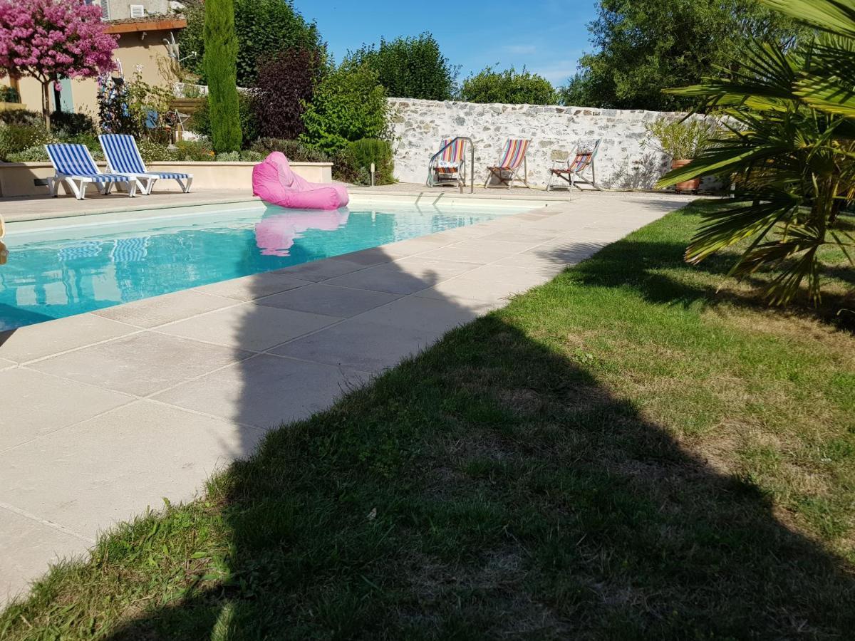 Bed & Breakfast Sous Les Remparts Solignac