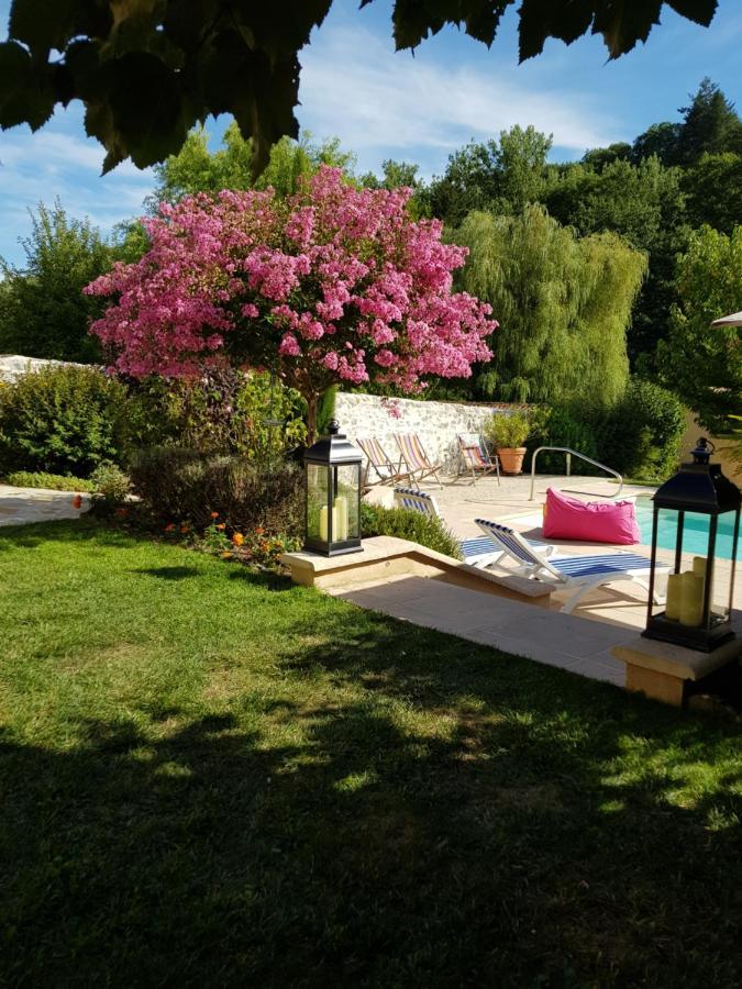 Sous Les Remparts *
